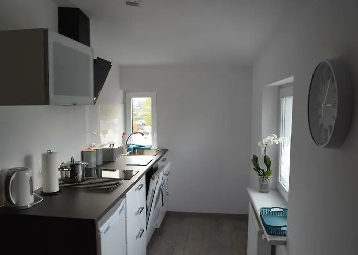 Nad Jeziorem Апартаменты Познань